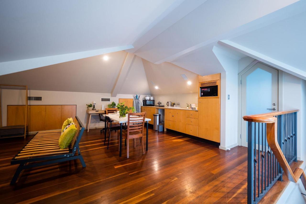 Quiet Private Studio In Strathfield With Kitchenette And Private Bathroom 3Min To Station Sleeps 6 시드니 외부 사진